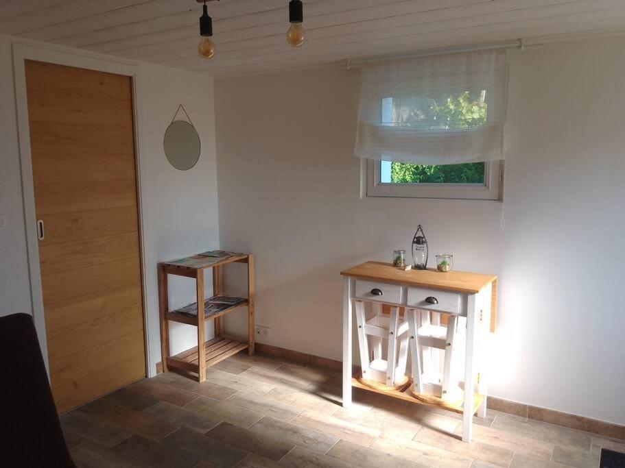 Logement Renove Proche Foret Baud Exterior photo
